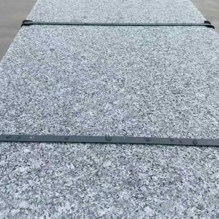 哈密 芝麻黑火烧面毛板，条板，半成品