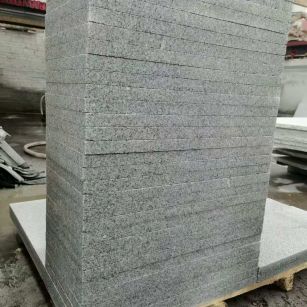 哈密 花岗岩 地铺成品300*600，尺寸标准、厚薄均匀