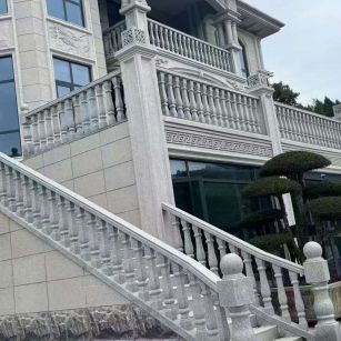 哈密 芝麻白别墅，栏杆
