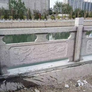 哈密 芙蓉白大花桥梁、河道，石材栏杆、围栏、护栏