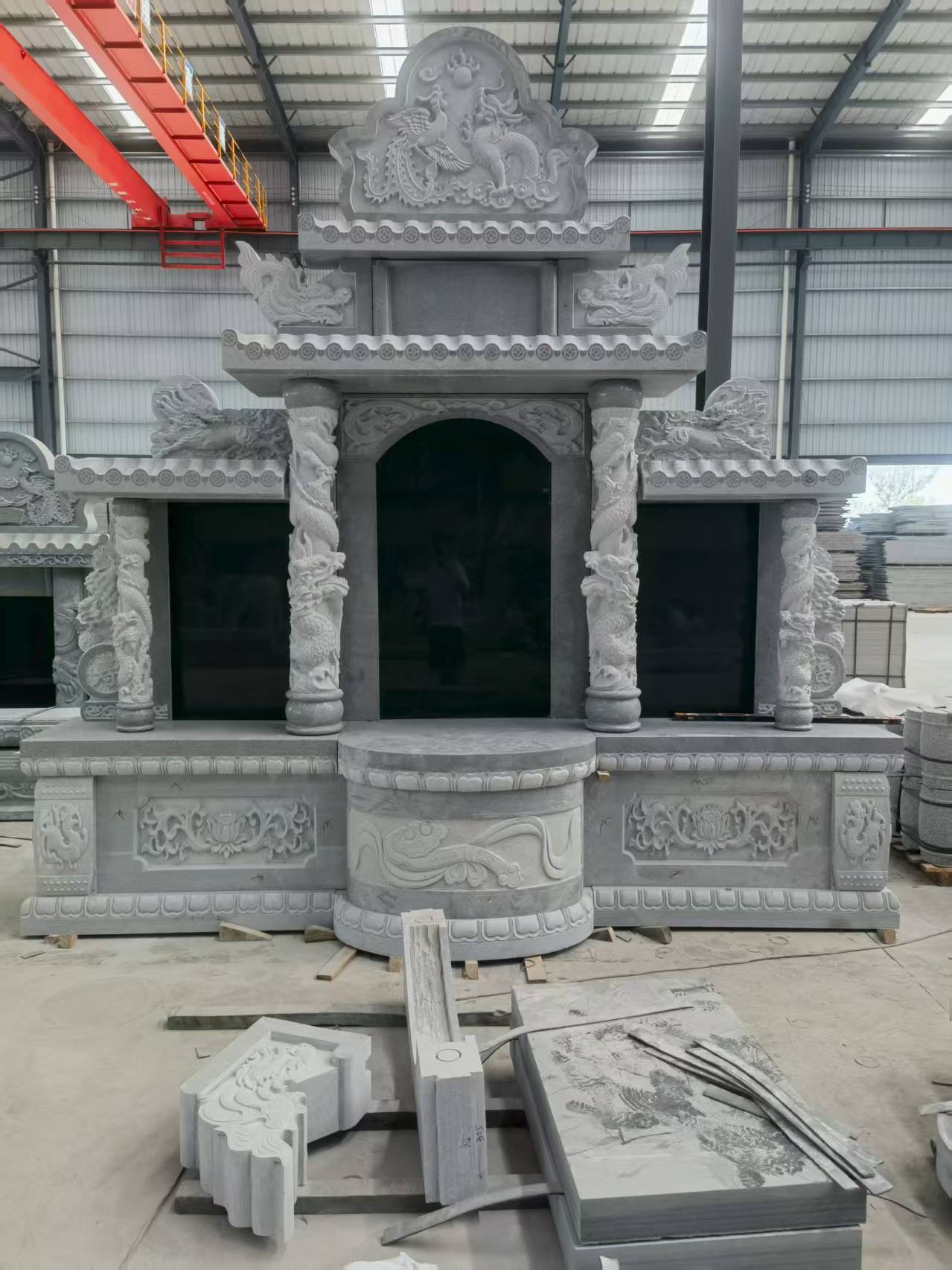 哈密 芝麻灰高档墓碑，土墓，可定制