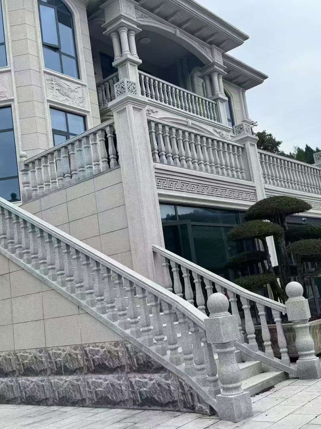 哈密 芝麻白别墅，栏杆