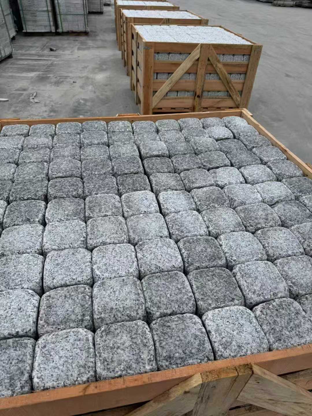 哈密 园林景观滚石
