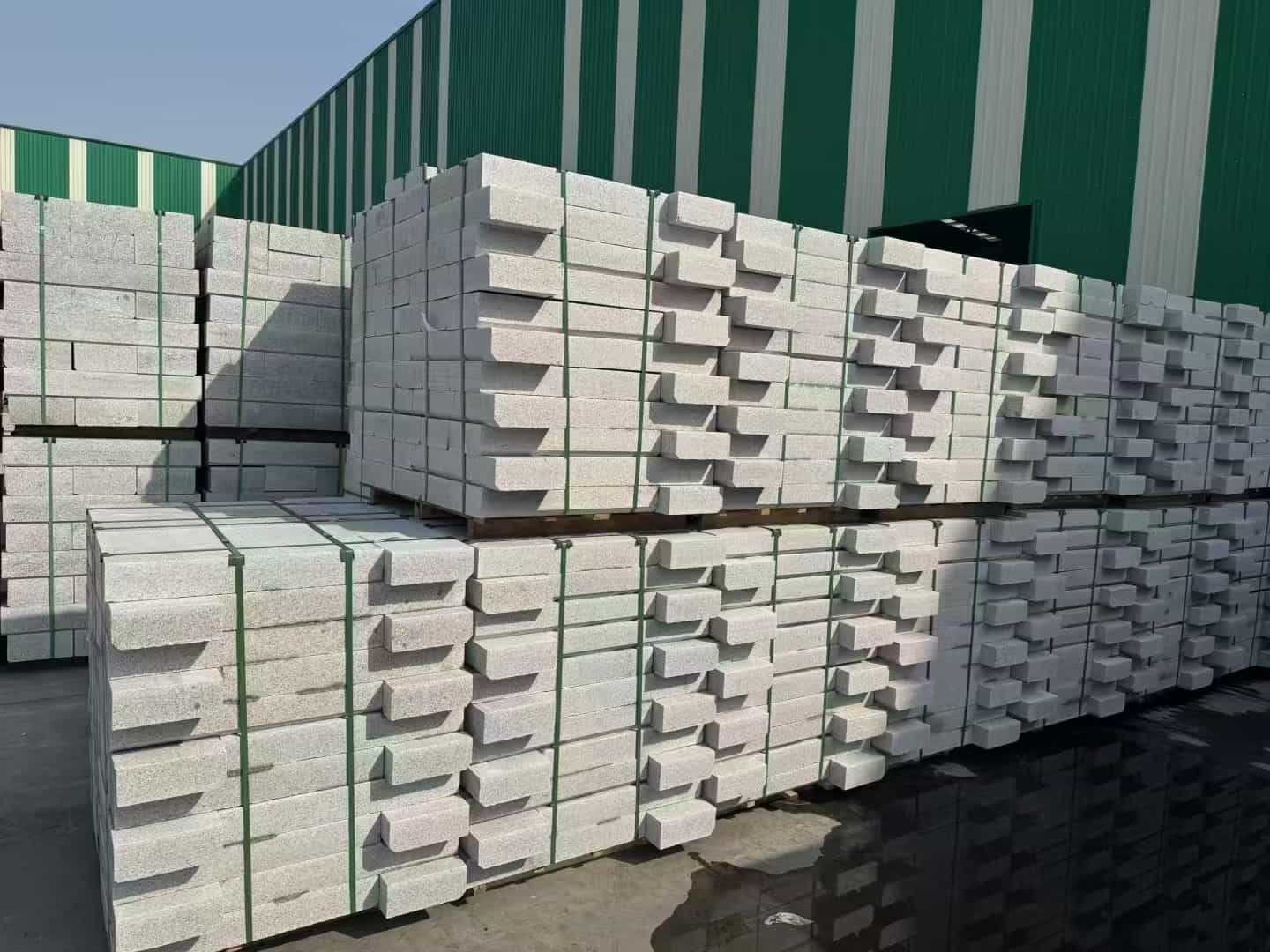 哈密芝麻白路沿石
