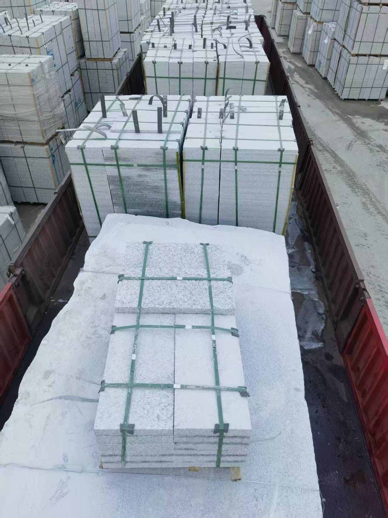 哈密芝麻白300*600成品+板底