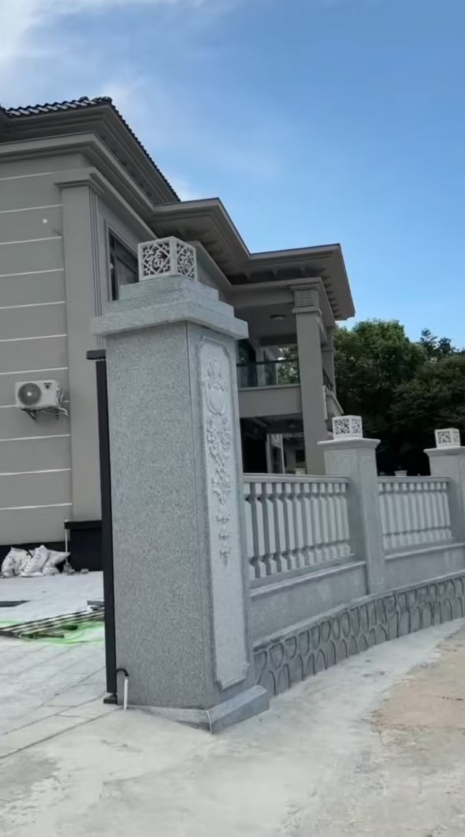 哈密 芝麻白别墅围墙栏杆，私人订制