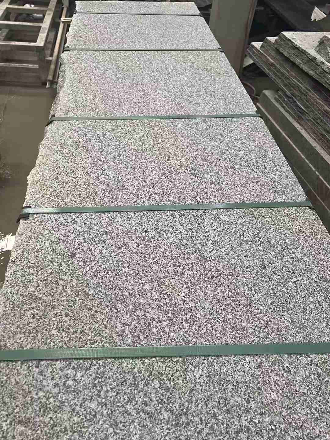 哈密 芝麻黑火烧面